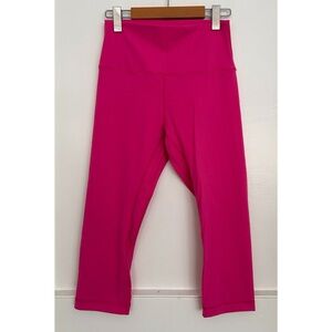 Hey Nuts Hot Pink Cropped Leggings Size 8/10